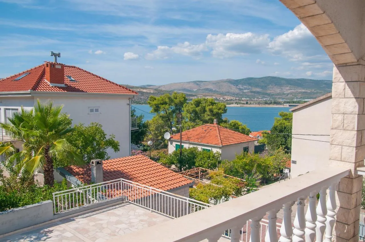 Villa Mia Trogir 0*,
